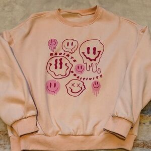 Radiate Positivity Smiley Face Graphic Sweatshirt Cream Pink Pullover